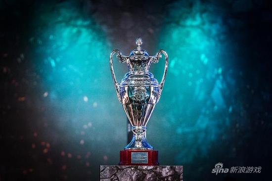 黑马狂奔！土耳其战队FUT连克强敌，以小组第一晋级八强。-开云电竞