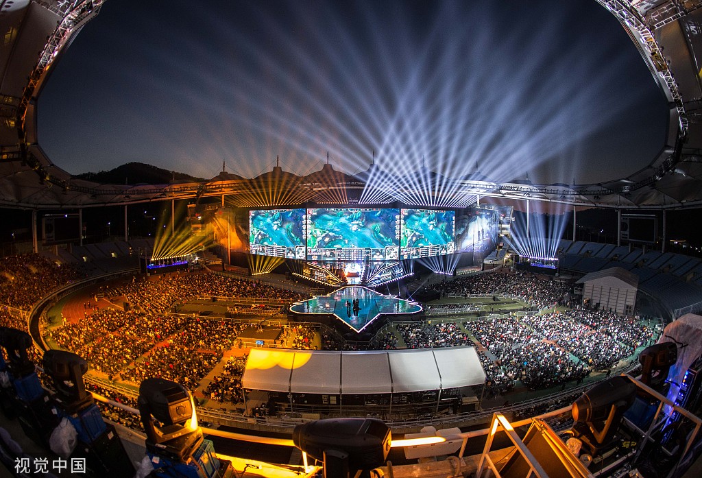 小奶油瑞兹法术狂涌掌控全局，TES豪取两连胜强势领跑